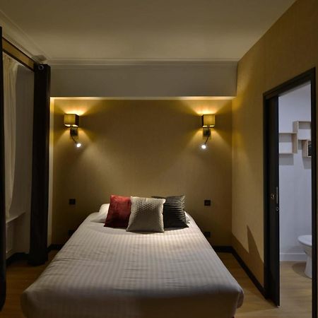 Hotel Le Tiburon Cherbourg-en-Cotentin Esterno foto
